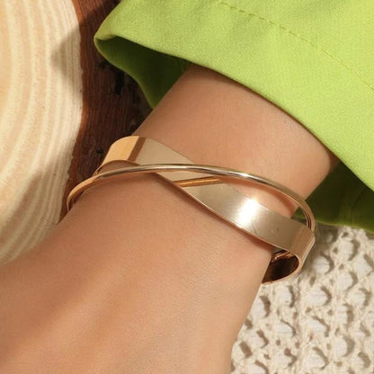 5-7pcs Bracelet Set Creative Simple Temperament Lady Twisted Hip Hop Style Bracelet
